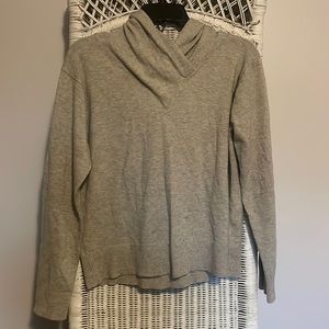 Gap small heather gray sweater hoodie